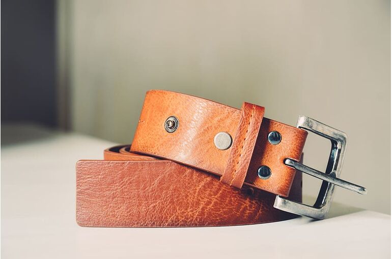 brown-leather-belt-fashion