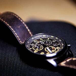 accessory-close-up-dark-elegant