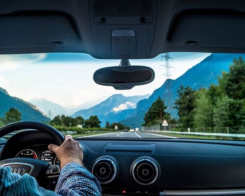 people-adventure-car-holiday